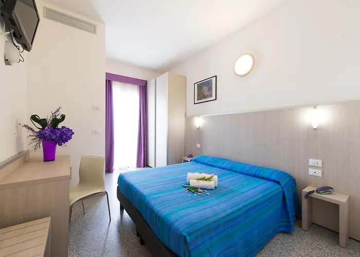 Otel Argia Marina Centro 3*