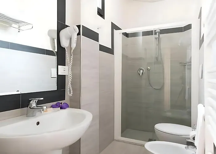 Argia Marina Centro فندق