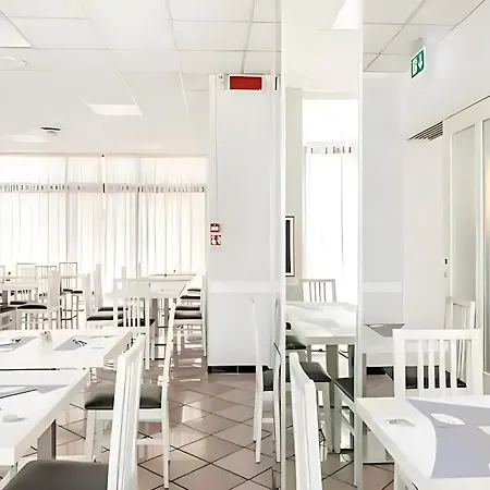 Argia Marina Centro 3*