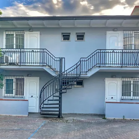 Argia Marina Centro 3* רימיני
