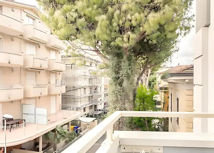 Hotel Argia Marina Centro 3*