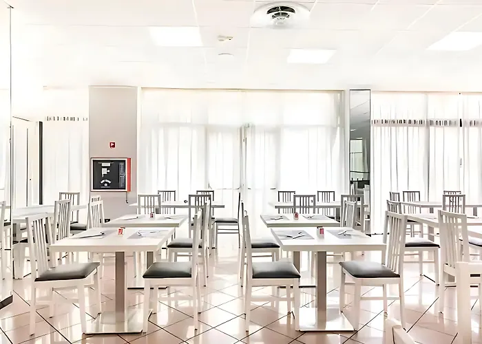 Otel Argia Marina Centro 3*