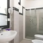Argia Marina Centro מלון