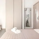 Argia Marina Centro מלון