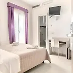 מלון Argia Marina Centro 3*