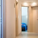 Argia Marina Centro מלון