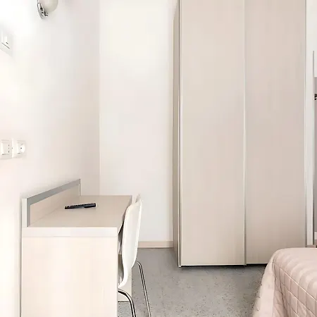 Argia Marina Centro Hotel